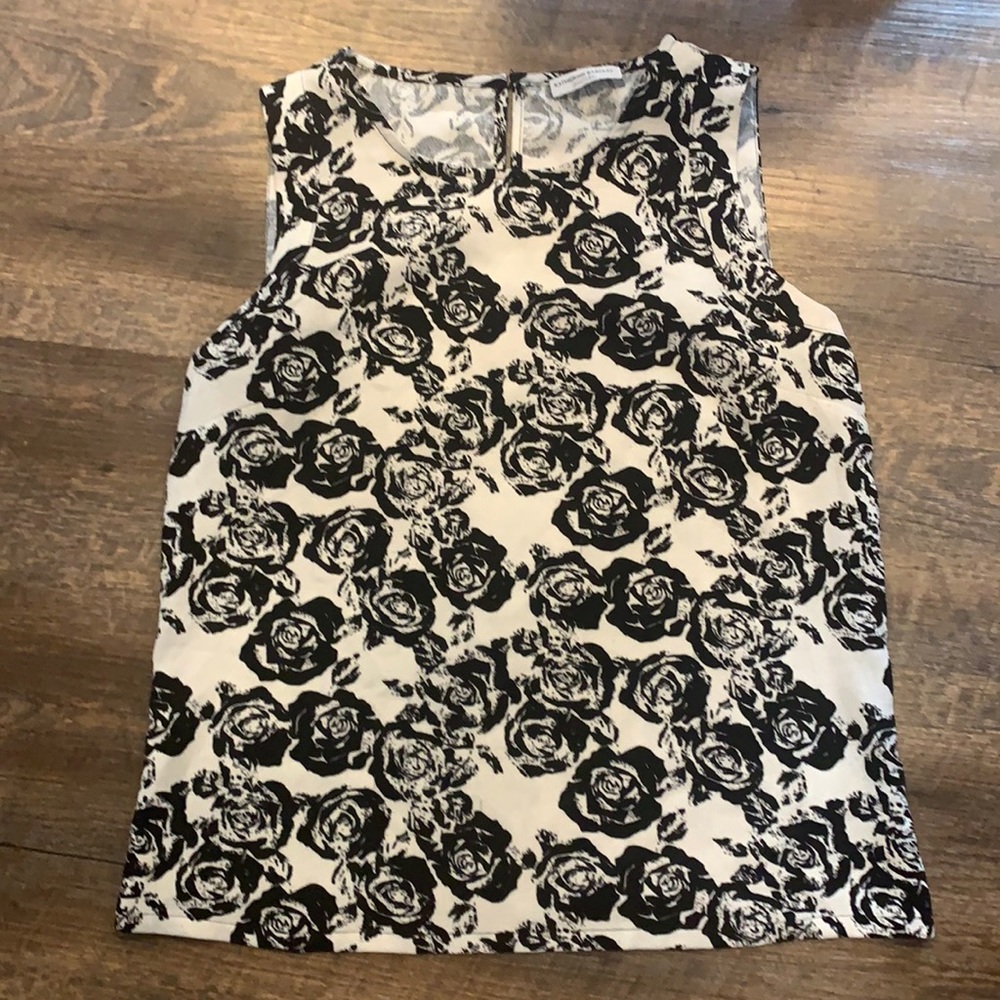 Women top s